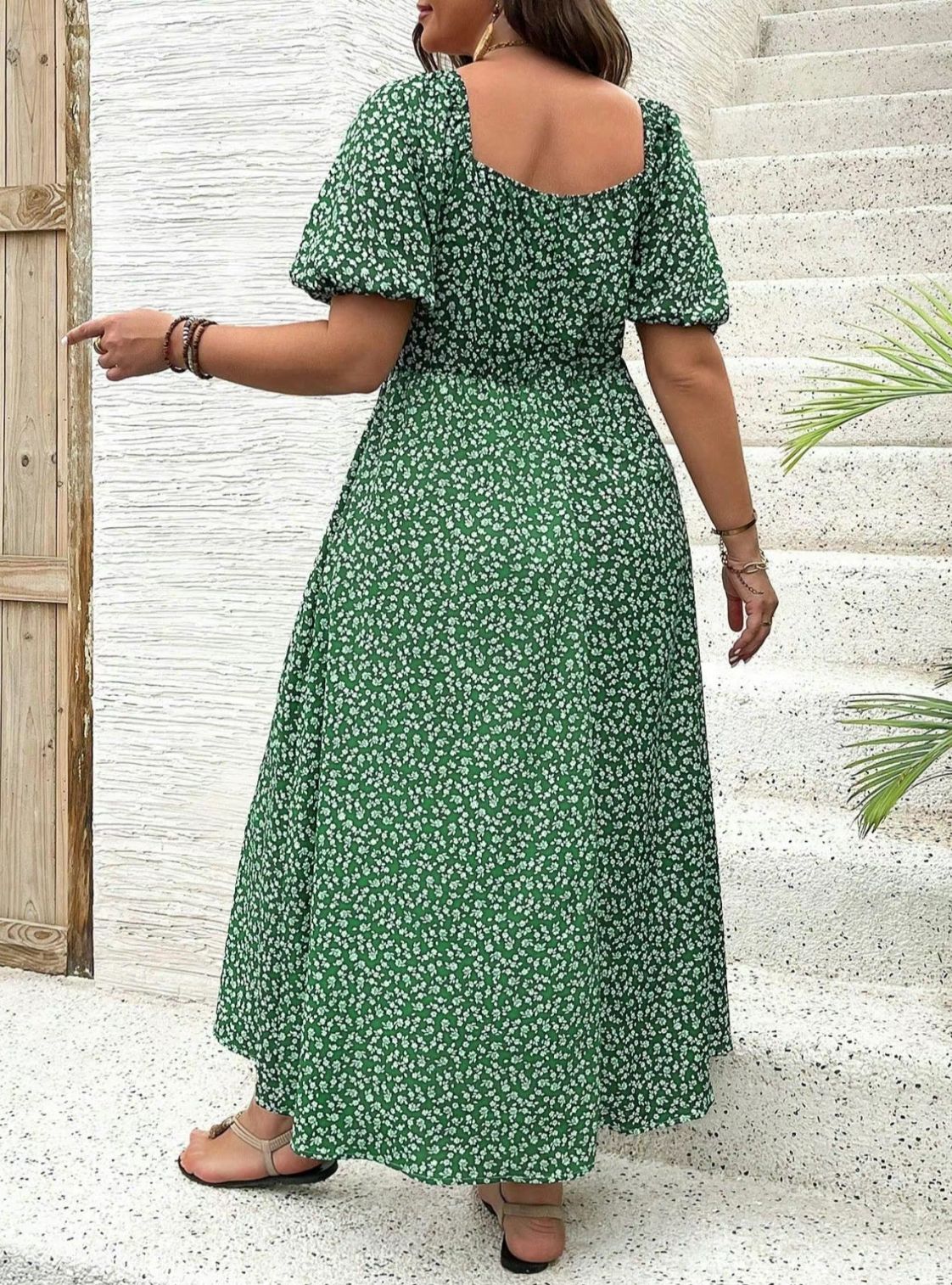 [Plus Size] Ditsy Floral Dress