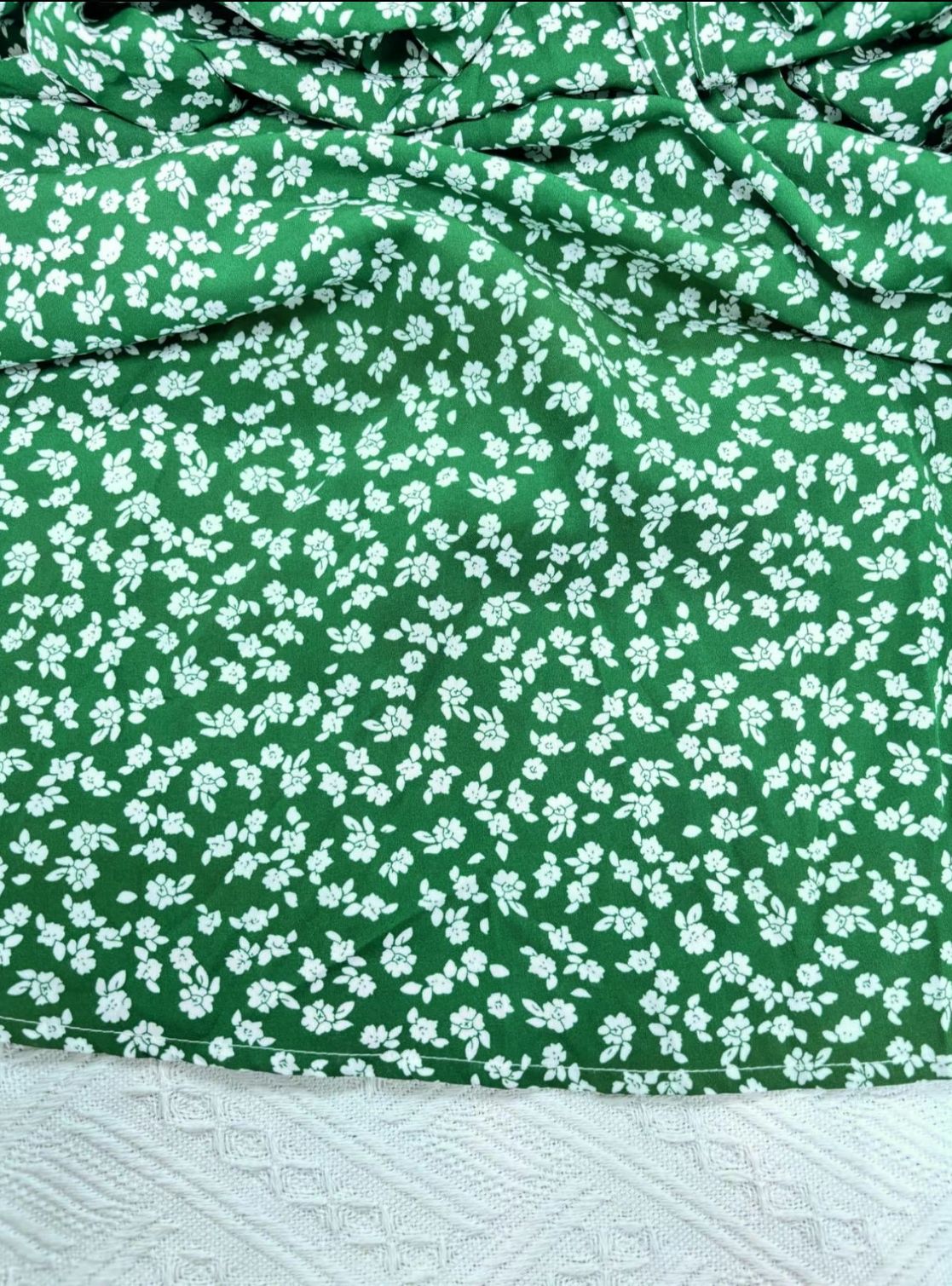 [Plus Size] Ditsy Floral Dress